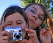 How to Play Photo Scavenger Hunt
